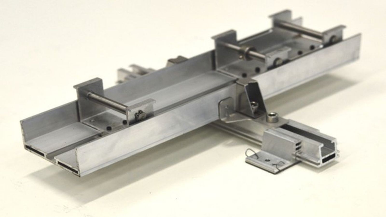 Project Italië - Campi Bisenzio BIPV Click&Go system close-up BIPV.world